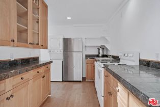 , 25 Arcadia ter, Santa Monica, CA 90401 - 6