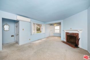 Single Family Residence, 2453 Oak st, Santa Monica, CA 90405 - 3