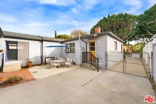 Single Family Residence, 2453 Oak st, Santa Monica, CA 90405 - 18