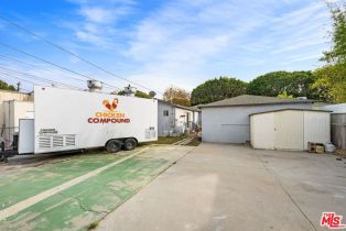 Single Family Residence, 2453 Oak st, Santa Monica, CA 90405 - 21