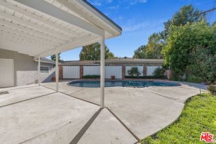 Single Family Residence, 22563 Tiara st, Woodland Hills, CA 91367 - 26