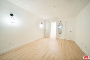 Condominium, 4900 Overland ave, Culver City, CA 90230 - 20