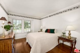 Single Family Residence, 15400 Valley Vista blvd, Sherman Oaks, CA 91403 - 30