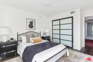 Condominium, 10960 Bluffside dr, Studio City, CA 91604 - 14