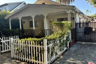 , 2016 5th st, Santa Monica, CA 90405 - 2