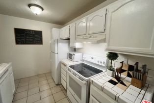 Condominium, 5950 Canterbury dr, Culver City, CA 90230 - 5