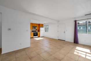 Apartment, 475 Carroll ave, Venice, CA 90291 - 5