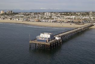 Single Family Residence, 2400 OCEANFRONT, Newport Beach, CA 92663 - 20