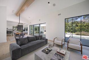 Single Family Residence, 1356 Valley rd, Santa Barbara, CA 93108 - 4