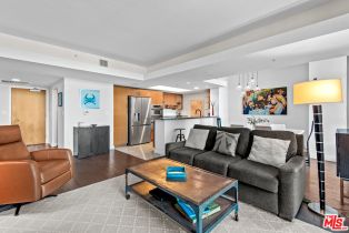 Condominium, 13700 Marina Pointe dr, Marina Del Rey, CA 90292 - 2