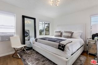 Residential Income, 902 16th st, Santa Monica, CA 90403 - 6