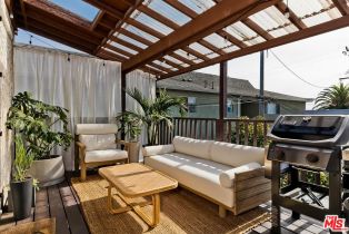 Residential Income, 902 16th st, Santa Monica, CA 90403 - 5