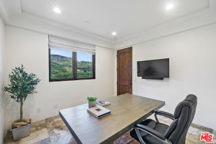 Single Family Residence, 4800 Latigo Canyon rd, Malibu, CA 90265 - 14