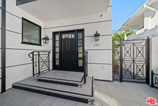 Townhouse, 1307 Beverly Glen blvd, Wilshire Corridor, CA 90024 - 5