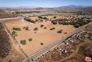 Single Family Residence, 30100 Los Alamos rd, Murrieta, CA 92563 - 4