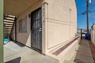 Residential Income, 4235 49TH st, San Diego, CA 92115 - 5