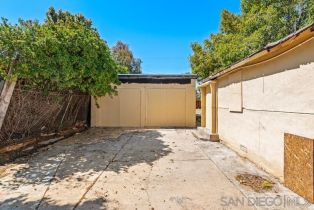 Single Family Residence, 3122 Central ave, San Diego, CA 92105 - 44