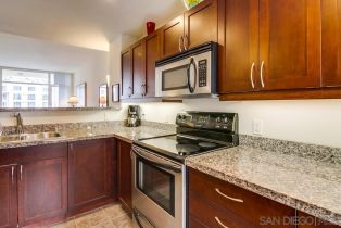 , 427 9Th ave, San Diego, CA 92101 - 4