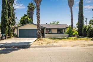 Single Family Residence, 23589 Vista Way, Canyon Lake, CA  Canyon Lake, CA 92587