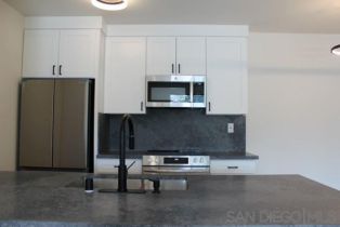 , 811 Nutmeg, San Diego, CA 92103 - 8