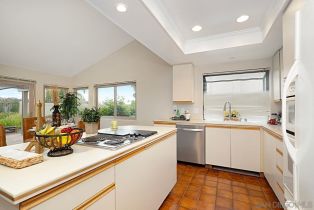 Single Family Residence, 16071 Sun Summit pt, San Diego, CA 92127 - 12