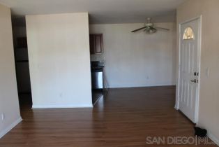 Condominium, 2910 Alta View dr, San Diego, CA 92139 - 6