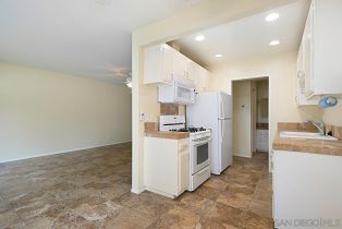 Condominium, 2929 Fire Mountain dr, Oceanside, CA 92054 - 12