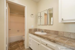 Condominium, 2929 Fire Mountain dr, Oceanside, CA 92054 - 18