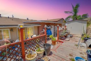 Single Family Residence, 2417 Calle Chanate, San Diego, CA 92139 - 32