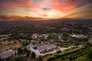 Single Family Residence, 3330 Brooke Hollow rd, Fallbrook, CA 92028 - 7