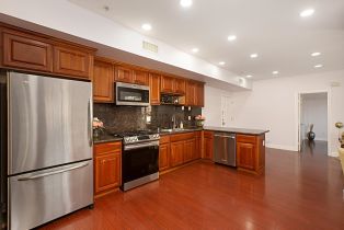 Condominium, 7056 Fulton st, San Diego, CA 92111 - 8