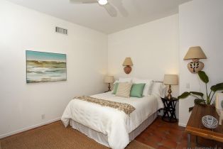 , 2901 Ocean st, Carlsbad, CA 92008 - 24