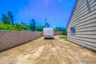 Single Family Residence, 214 Deddie ter, Fallbrook, CA 92028 - 3