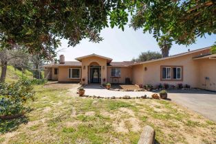 Single Family Residence, 13445 Hilldale rd, Valley Center, CA 92082 - 3