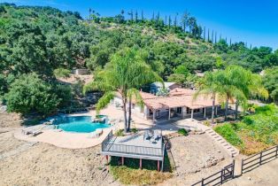 Single Family Residence, 14215 Woods Valley rd, Valley Center, CA 92082 - 10