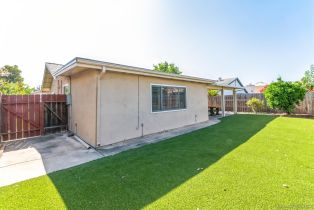 Single Family Residence, 11414 Vela dr, San Diego, CA 92126 - 28