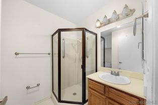 Condominium, 7623 Rainswept ln, San Diego, CA 92119 - 15