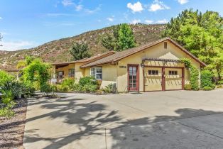 Single Family Residence, 12738 Monte Vista rd, Poway, CA 92064 - 3