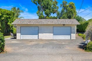 Residential Income, 134 Hillcrest dr, Encinitas, CA 92024 - 4