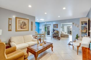 Single Family Residence, 290 Avenida Descanso, Oceanside, CA 92057 - 8