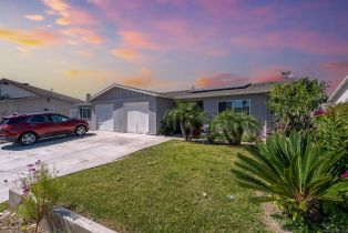 Single Family Residence, 290 Avenida Descanso, Oceanside, CA  Oceanside, CA 92057