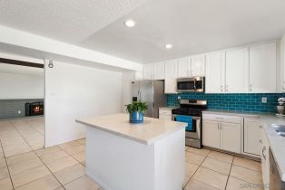 Single Family Residence, 2553 Marjo ct, Oceanside, CA 92056 - 7