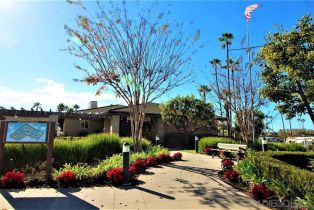 , 7313 San Luis, Carlsbad, CA 92011 - 66