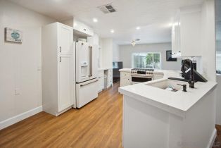 , 7028 San Bartolo, Carlsbad, CA 92011 - 11