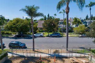 , 743 B ave, Coronado, CA 92118 - 4