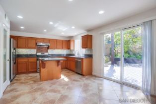 Single Family Residence, 169 Canyon Creek way, Oceanside, CA 92057 - 10