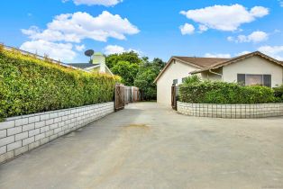 Single Family Residence, 1619 Tamarack, Carlsbad, CA 92008 - 34