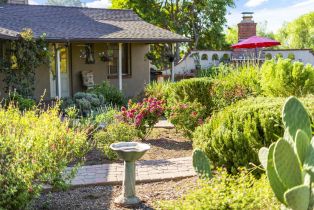 Single Family Residence, 2018 Winterwarm dr, Fallbrook, CA 92028 - 16