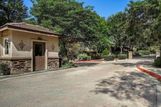 Single Family Residence, 1032 Inverlochy dr, Fallbrook, CA 92028 - 34