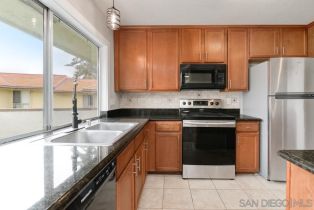 Condominium, 615 Fredricks ave, Oceanside, CA 92058 - 9